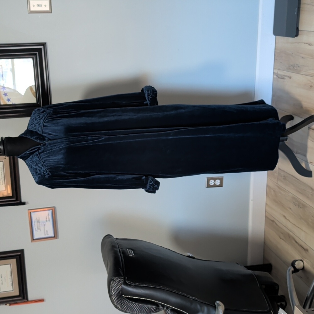 Vintage 80 Deep Blue Velvet Full Zip Robe With Pockets